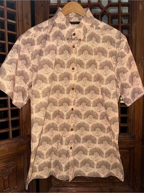 Manaola Hawaii Short-Sleeve Button-Down Shirt